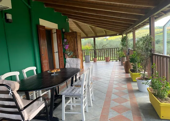 Eden Garden Villa